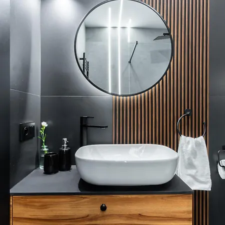 Apartment Charm & Comfort Renovated Gem In Old Town Sarego B
