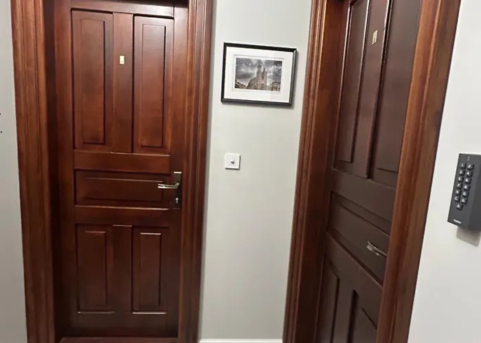 Charm & Comfort Renovated Gem In Old Town Sarego B Cracóvia