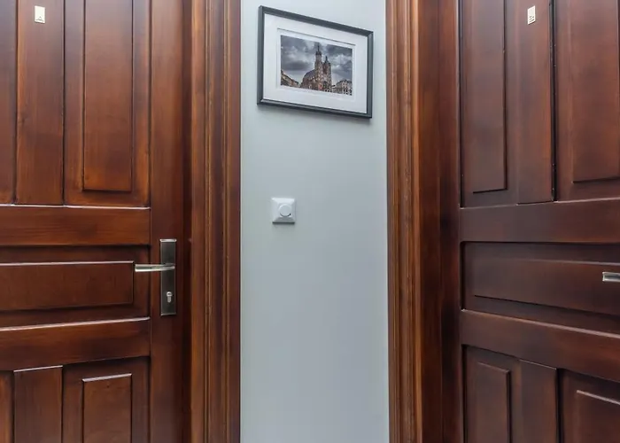 Charm & Comfort Renovated Gem In Old Town Sarego B