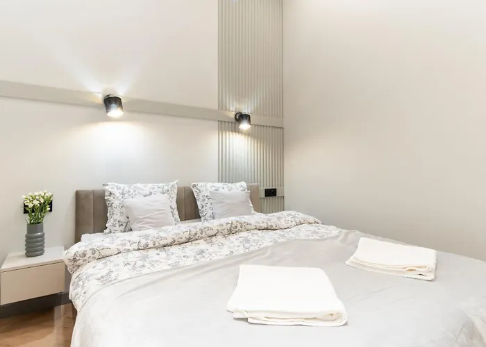 Charm & Comfort Renovated Gem In Old Town Sarego B Cracóvia