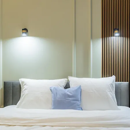 Апартаменты Charm & Comfort Renovated Gem In Old Town Sarego B